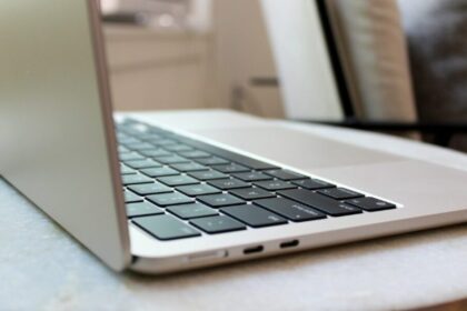 the-advantages-of-mac-leasing:-why-leasing-a-macbook-pro-might-be-your-best-option